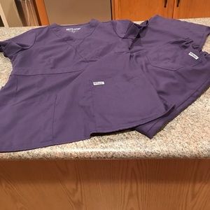 Grey's Anatomy Scrub set - size medium